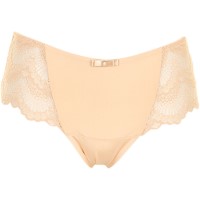 Missya Tanya String