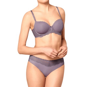 Triumph Modern Feeling WP