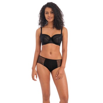 Freya Signature Short