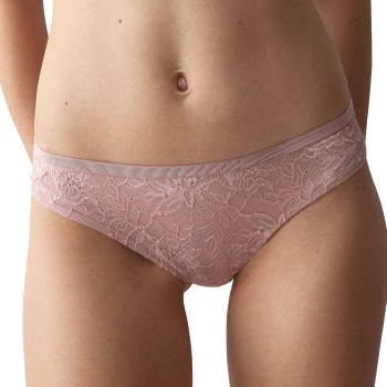 Triumph Amourette Charm T Maxi 02