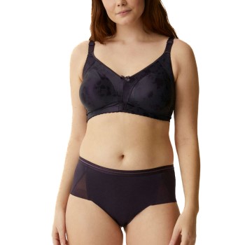 Naturana Monday Full Brief