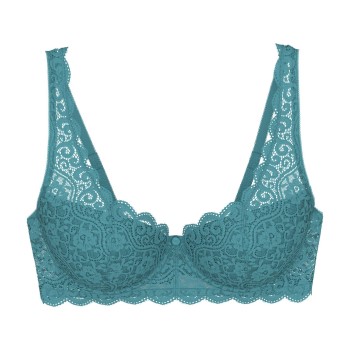 Triumph Amourette Wired Bra With Lace