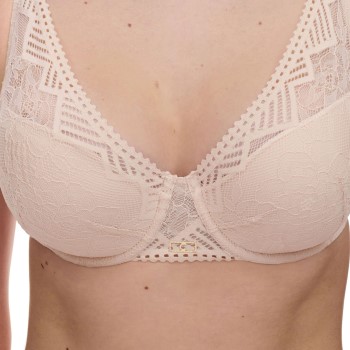 Chantelle Origins Lace Lightweight Plunge Bra