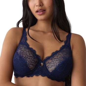 Triumph Amourette Sparkle Wired Bra