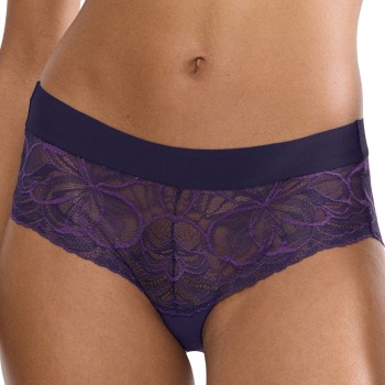 Triumph Body Make-Up Illusion Lace Shorty D1